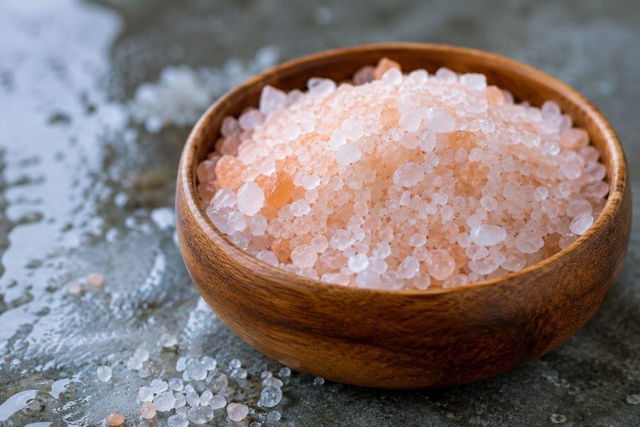 Read more about the article 10 Best Japanese Bath Salts for a Traditional Onsen Experience at Home