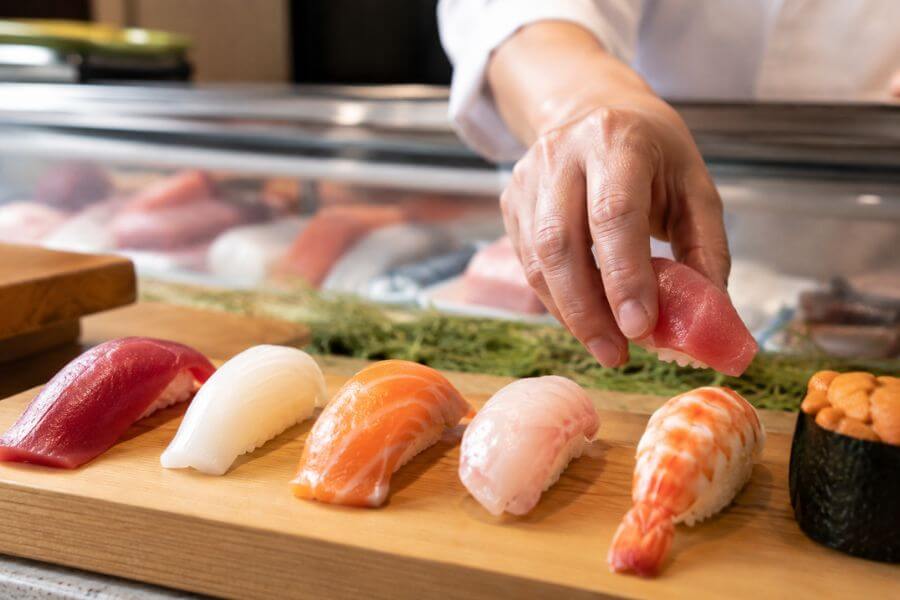 Read more about the article The Complete Guide to Eating Sushi in Japan